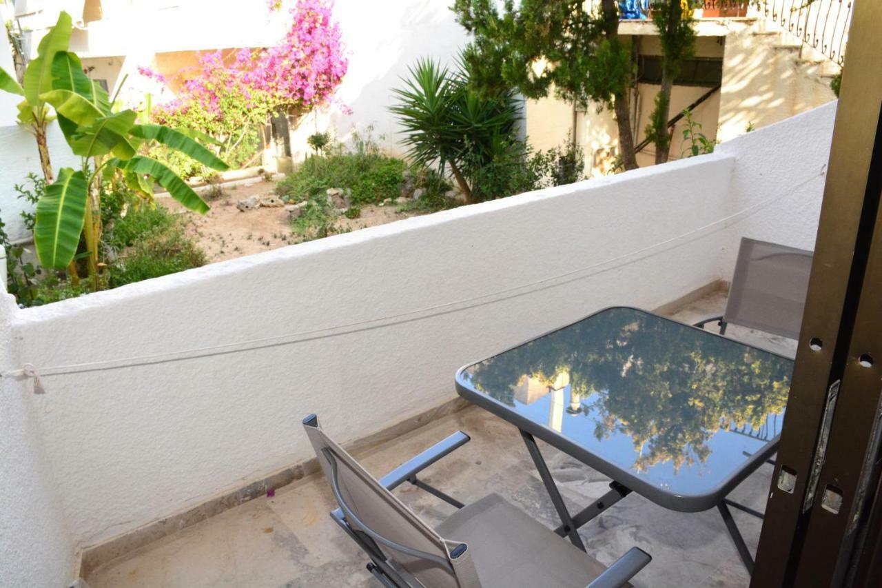 Ferienwohnung Golden Star Praxitelous Agia Marina  Exterior foto